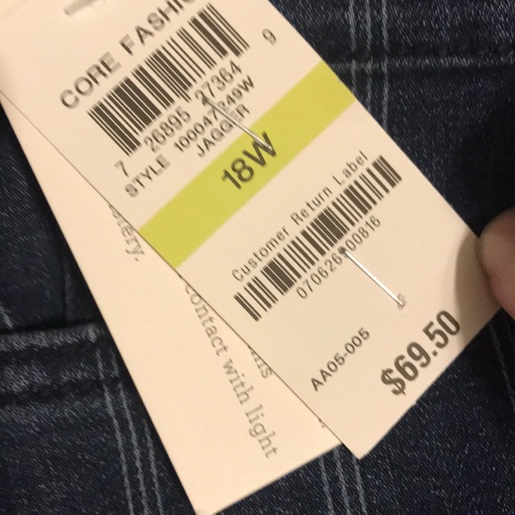 Style & Co Slim Ankle Striped Jeans New wi… - Picture 4 of 4